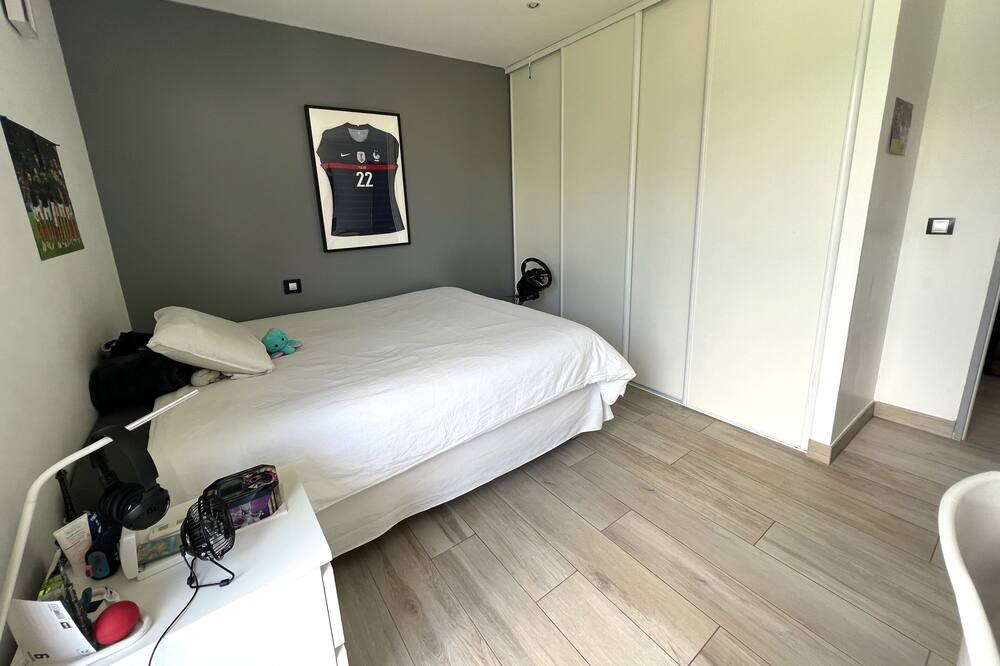 Photo of Bedroom in Castries