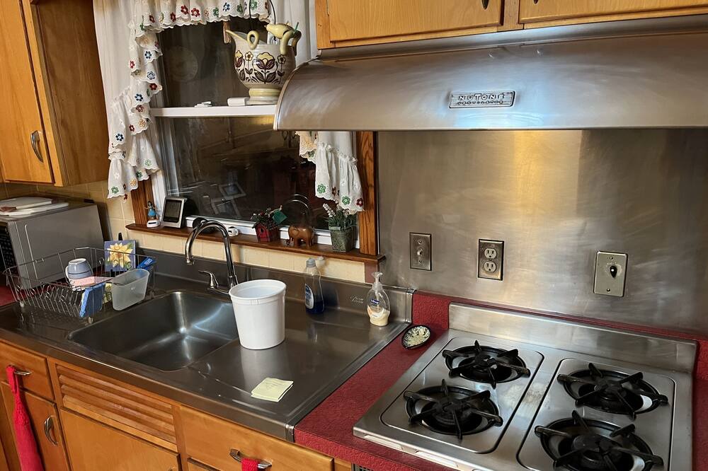 Photo of Kitchen in Franklin Springs