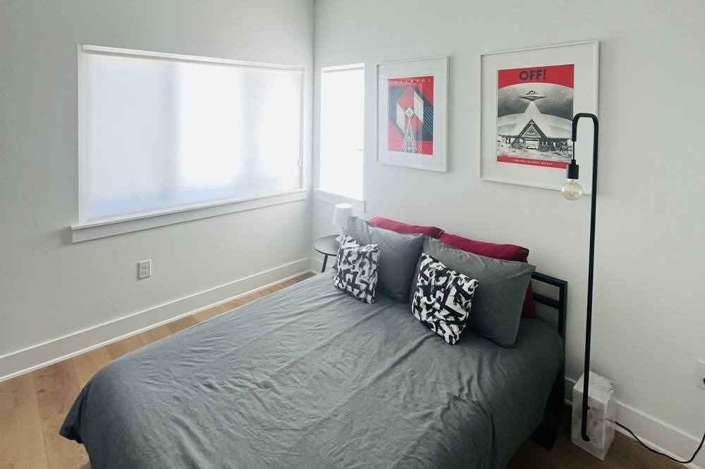 Photo of Bedroom in MLK