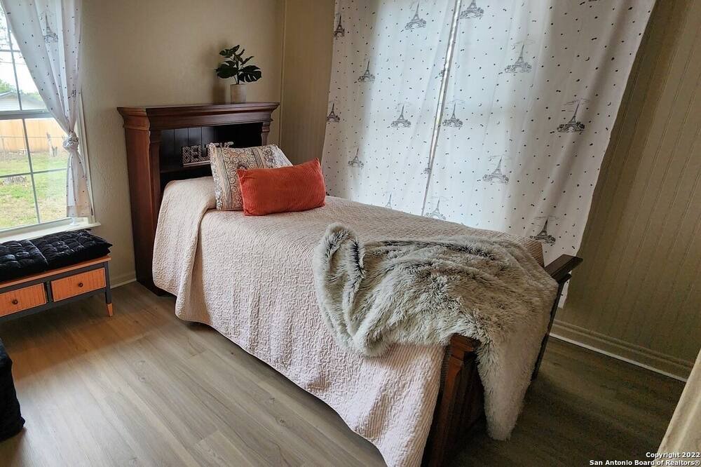 Photo of Bedroom in San Antonio