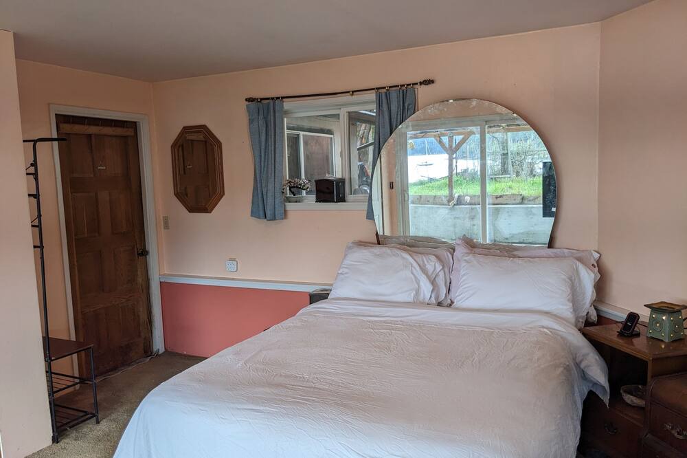 Photo of Bedroom in Marrowstone