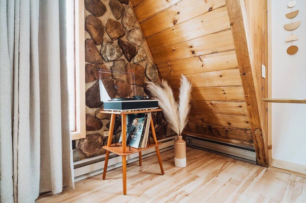 Photo of Others in Jay