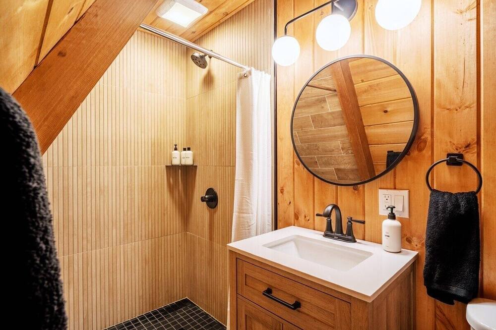 Photo of Others in Jay