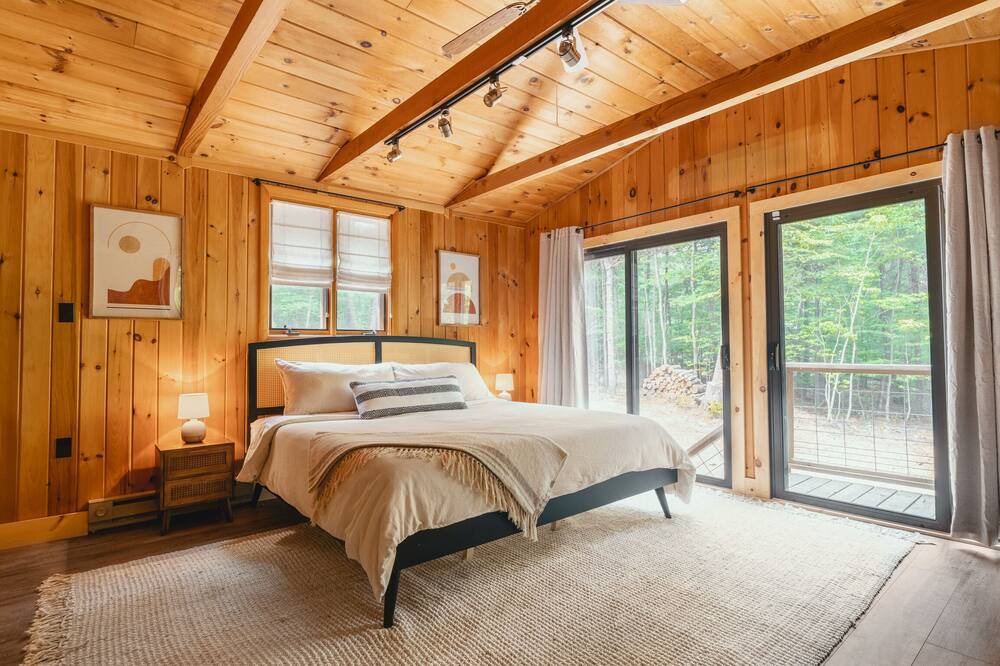 Photo of Bedroom in Jay