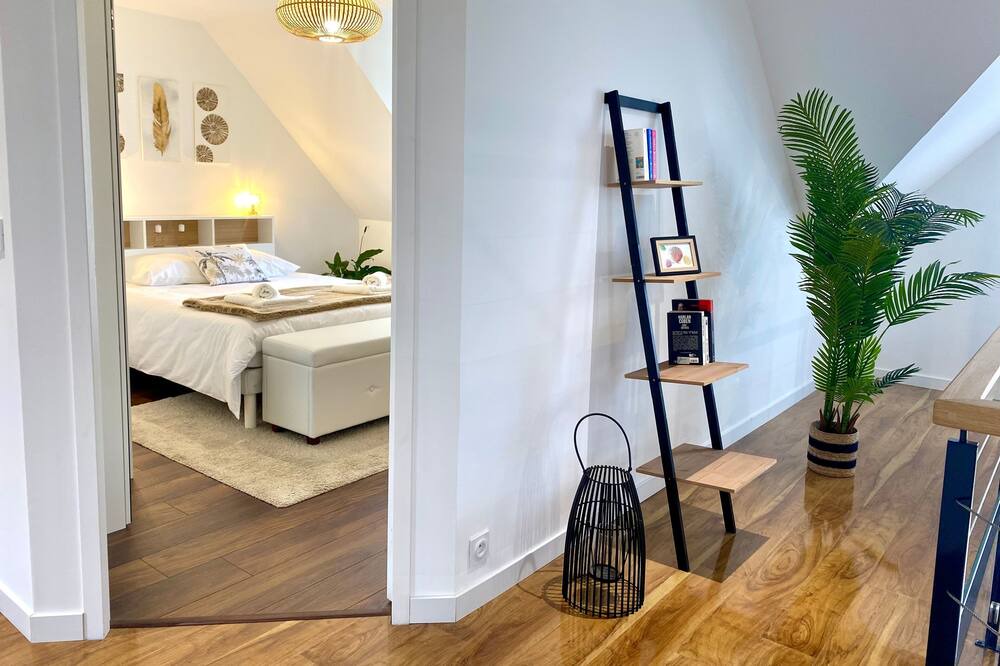 Photo of Bedroom in Lanvallay