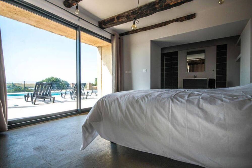 Photo of Bedroom in Le Segur