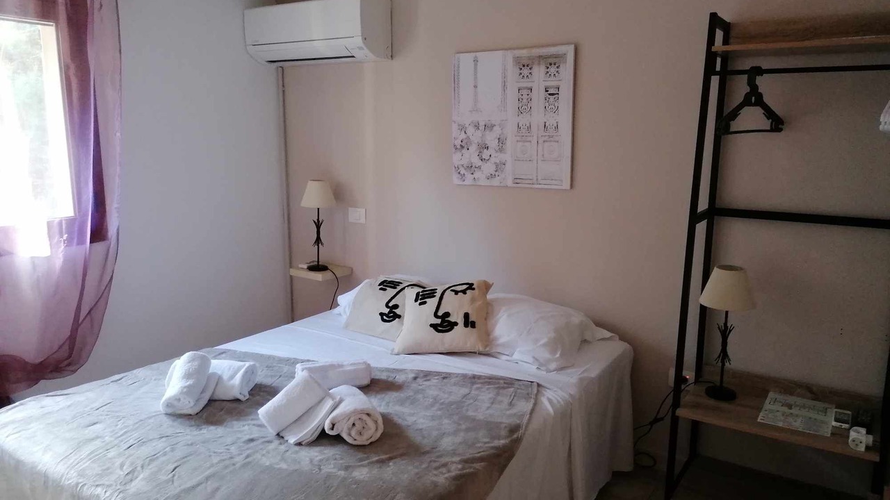 Photo of Bedroom in Sari-Solenzara