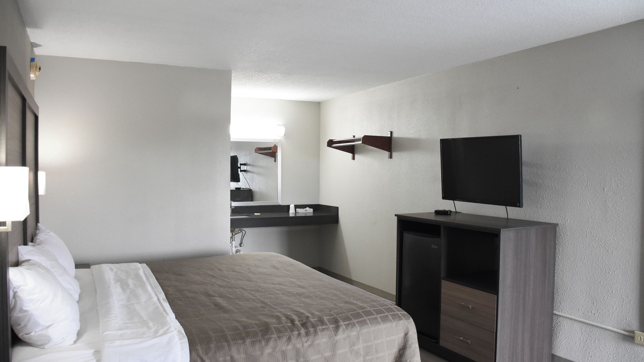 Photo of Bedroom in Bridgeview