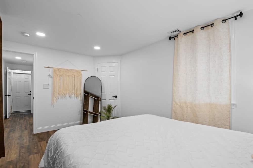 Photo of Bedroom in Stoneham