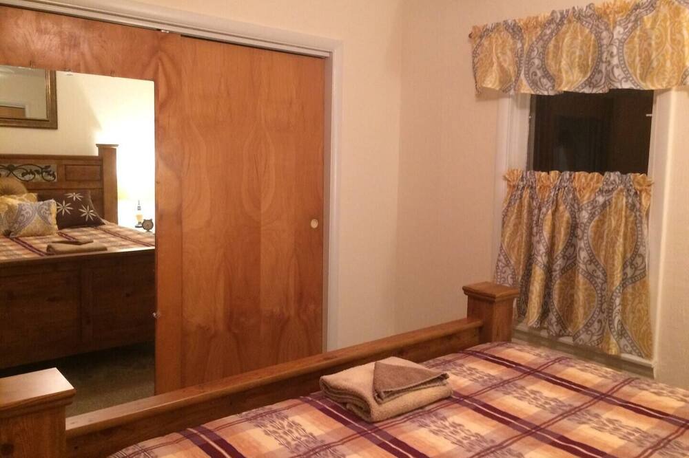 Photo of Bedroom in Springfield