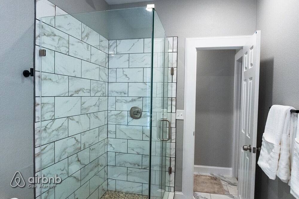 Photo of Bathroom in Azle