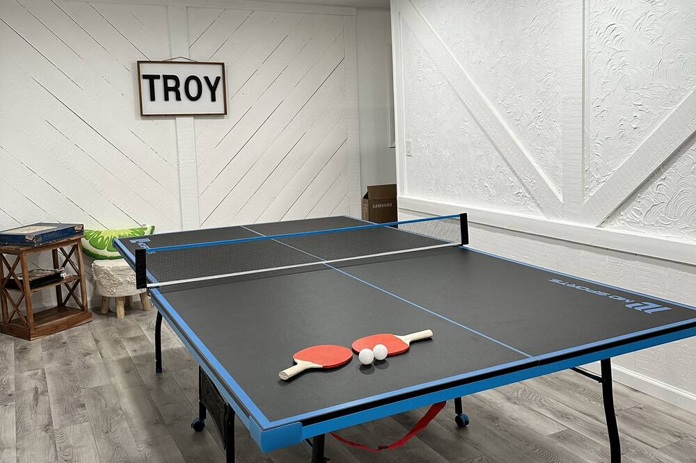 Photo of Others in Troy