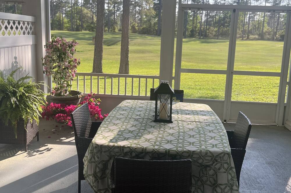 Photo of Outdoor in Shellman Bluff