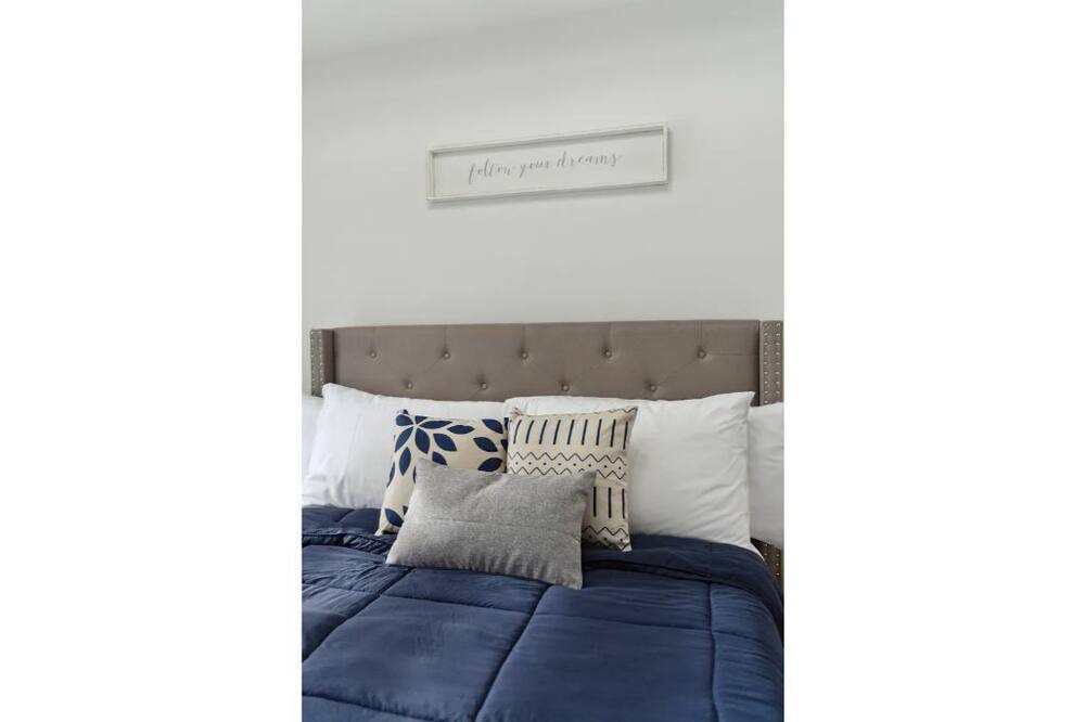 Photo of Bedroom in Pickering