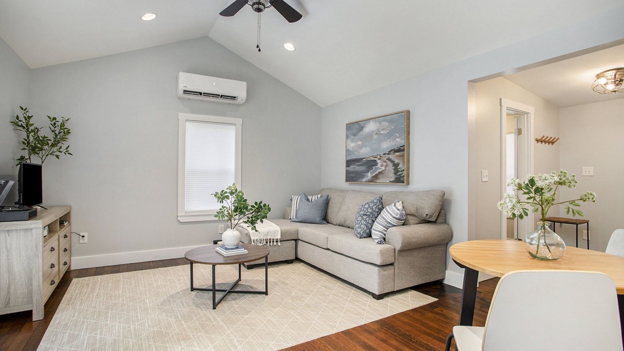 Photo of Livingroom in Harbert