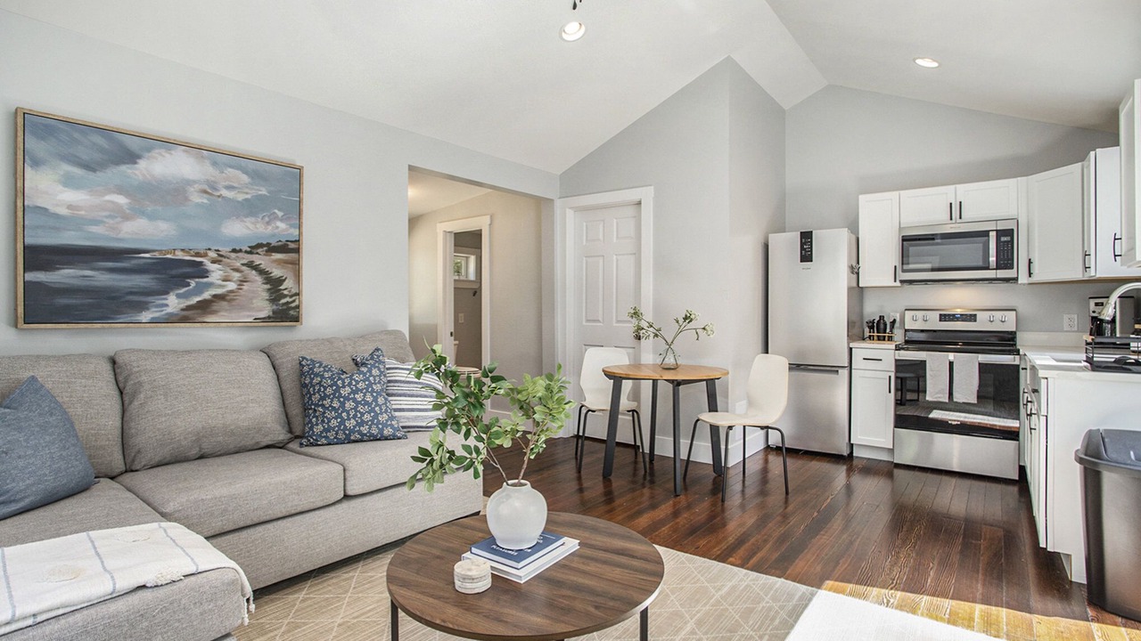 Photo of Livingroom in Harbert