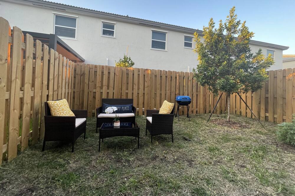 Photo of Outdoor in Homestead
