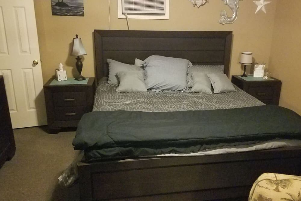 Photo of Bedroom in Rains