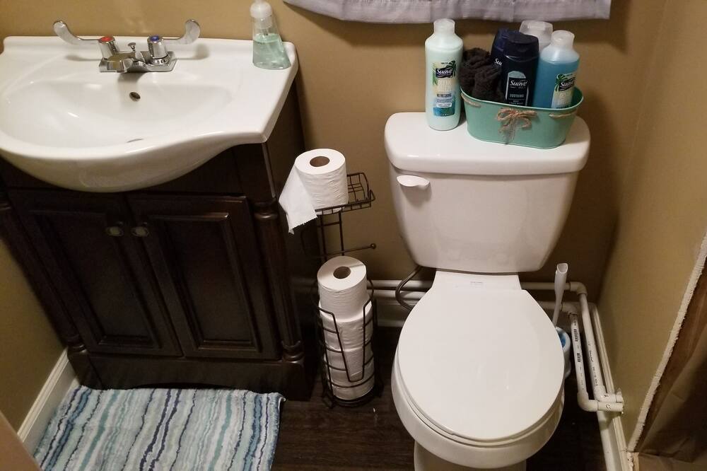 Photo of Bathroom in Rains