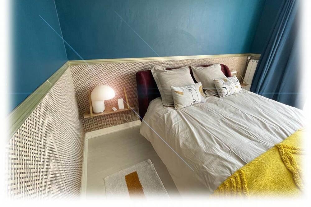 Photo of Bedroom in Graville