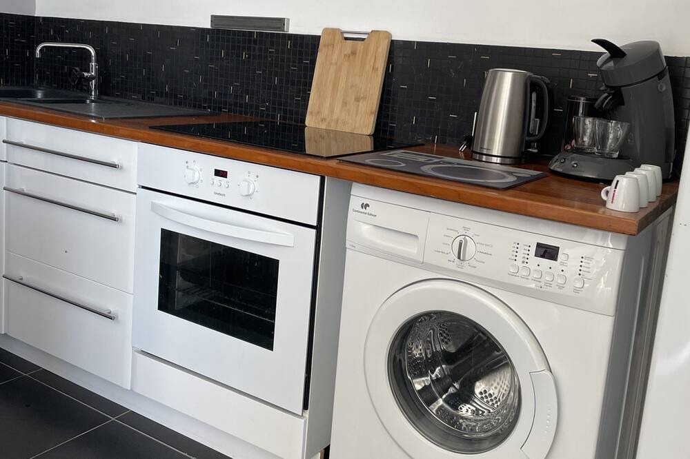Photo of Kitchen in Graville