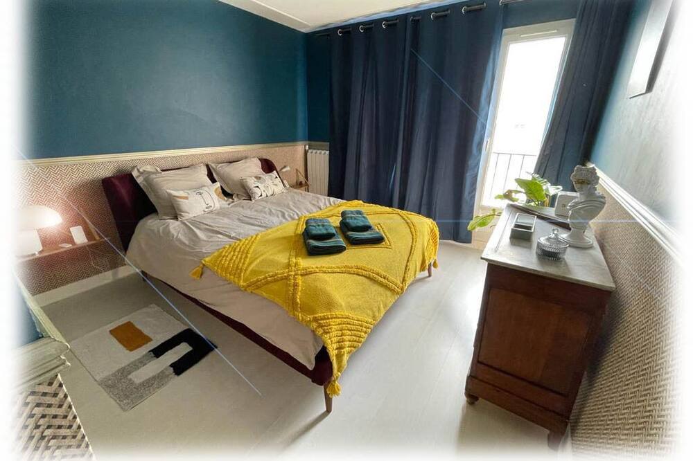 Photo of Bedroom in Graville