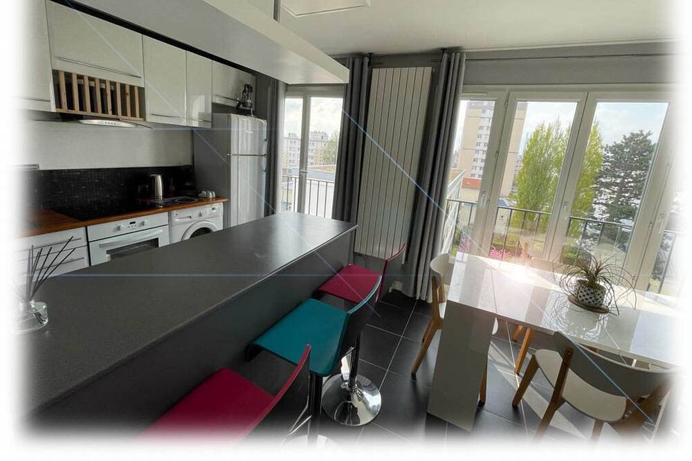 Photo of Kitchen in Graville