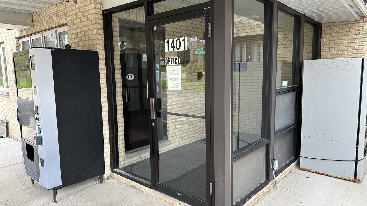 Photo of Others in Winthrop Harbor