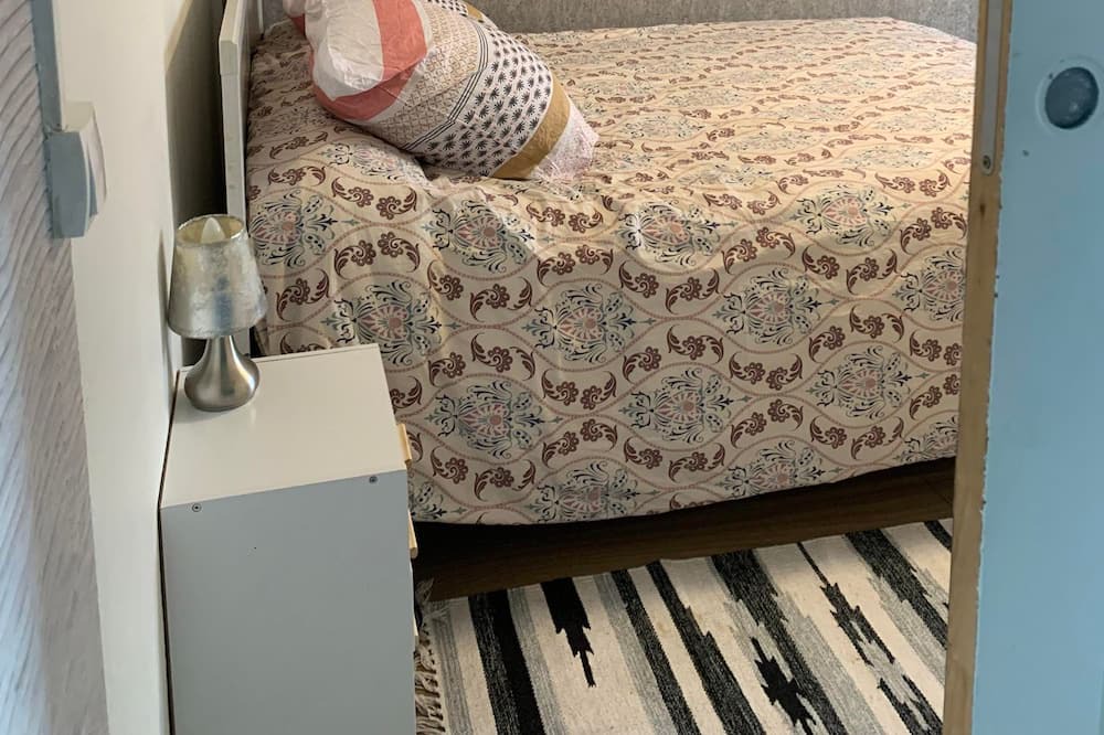 Photo of Bedroom in Chatenoy-le-Royal