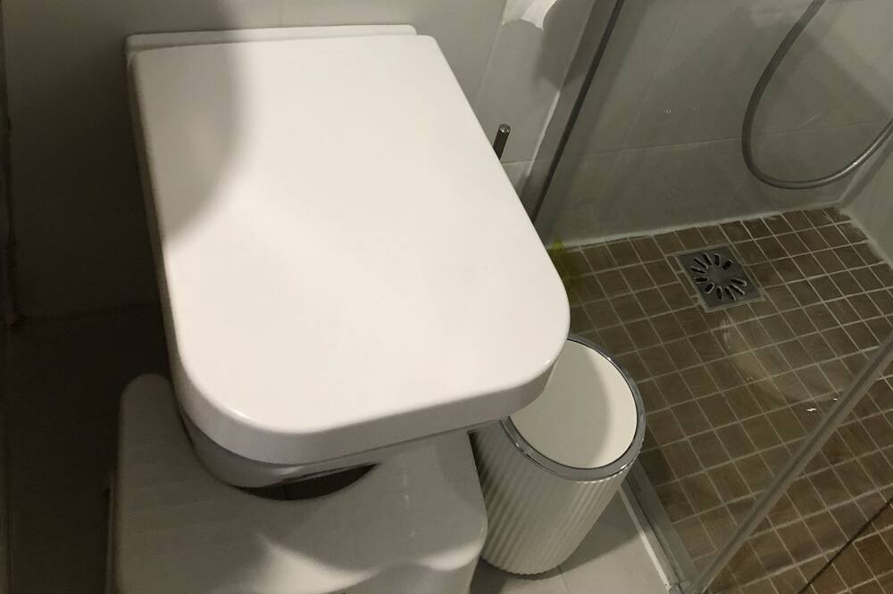 Photo of Bathroom in Bourg-la-Reine