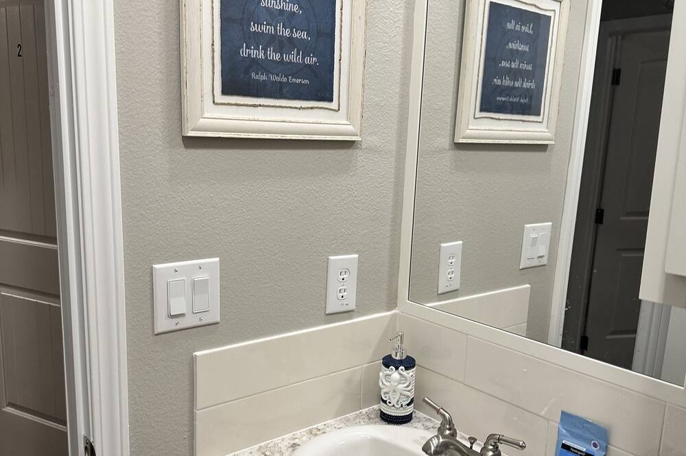 Photo of Bathroom in Beach City