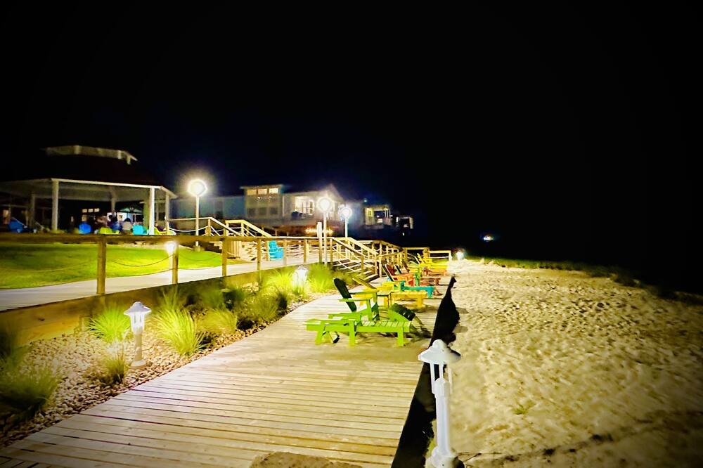 Photo of Outdoor in Beach City