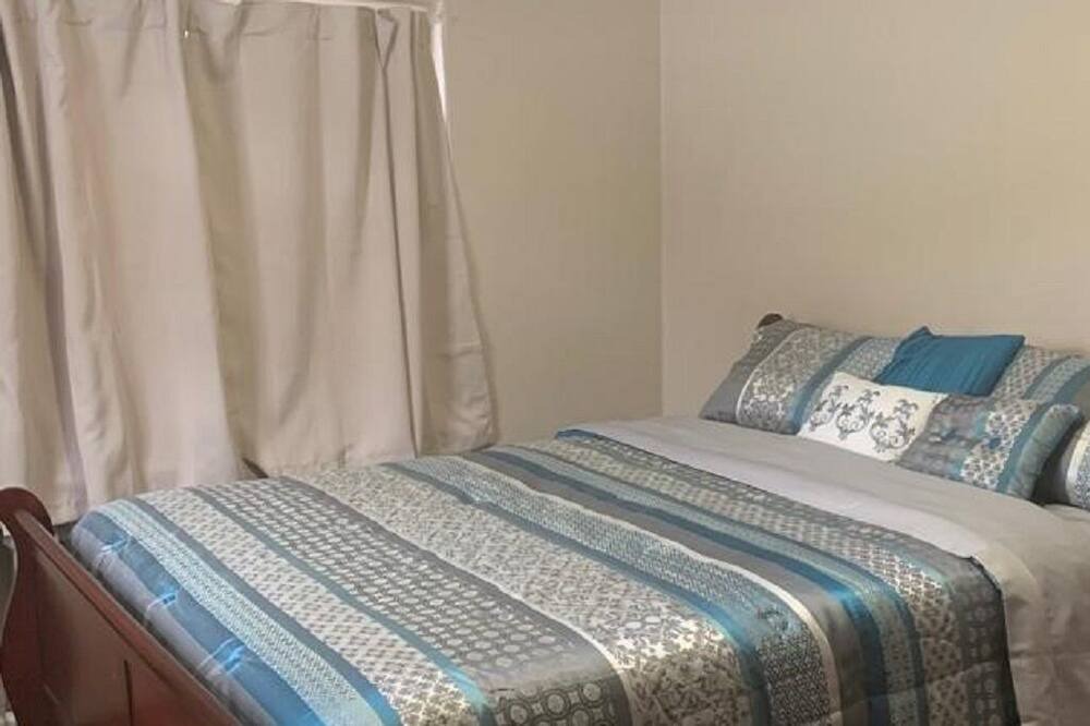 Photo of Bedroom in North Canton