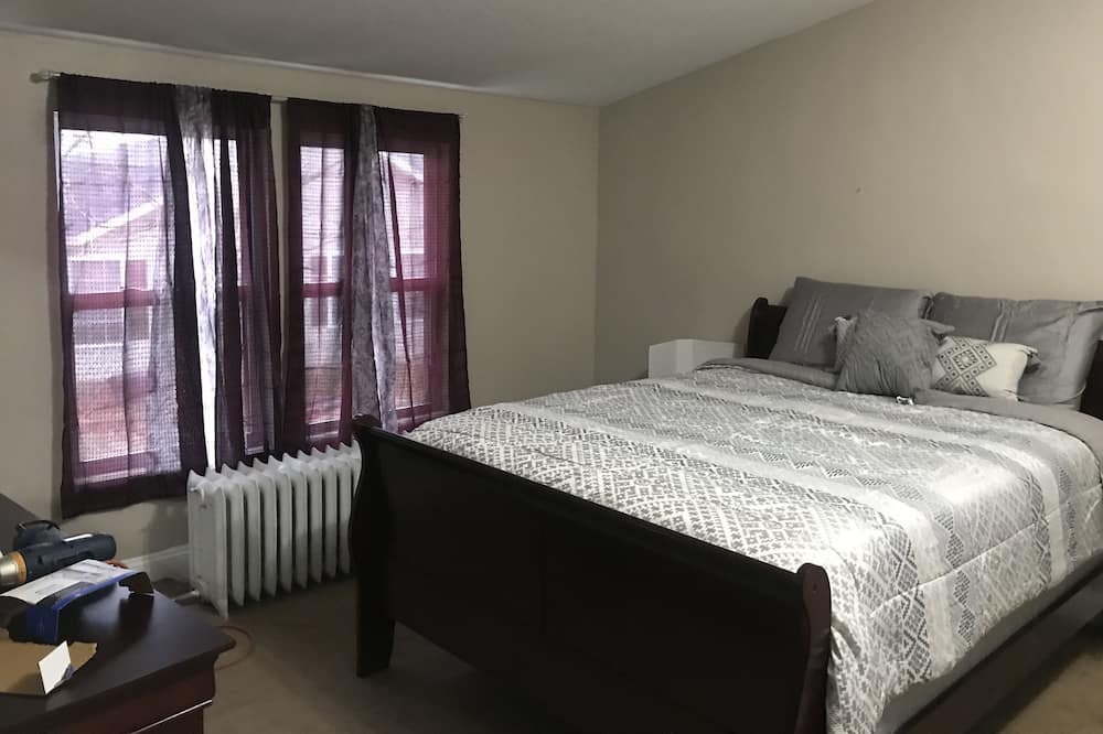 Photo of Bedroom in North Canton