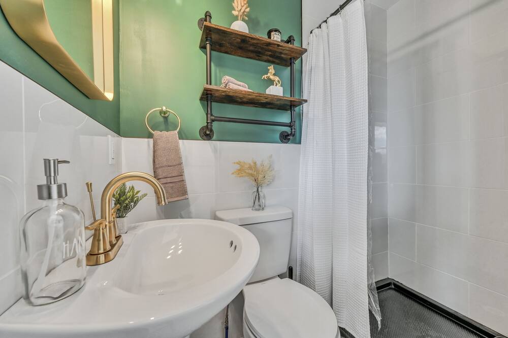 Photo of Bathroom in Pine Grove