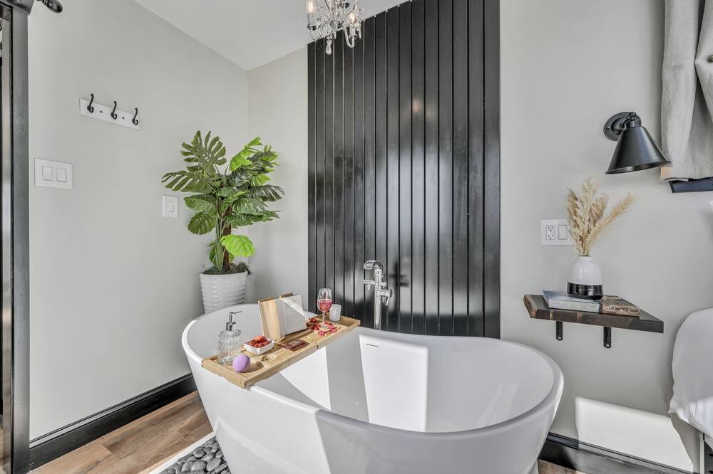 Photo of Bathroom in Pine Grove