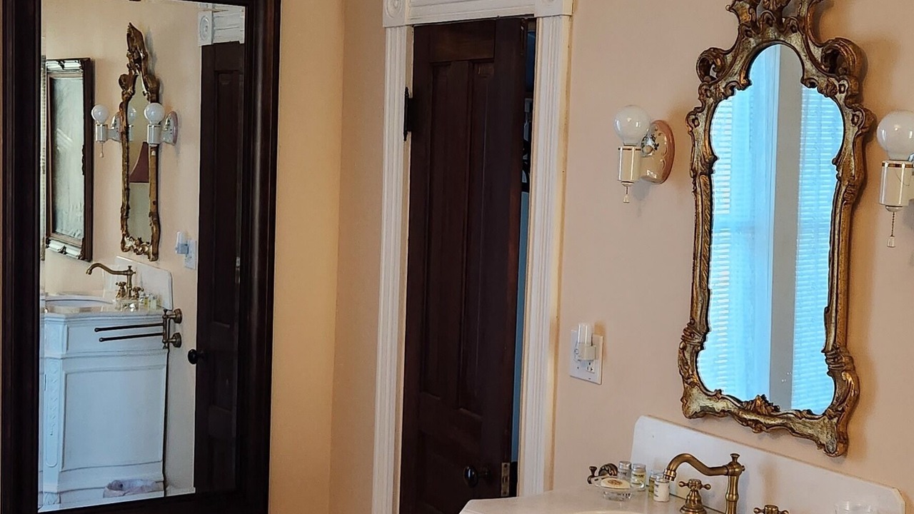 Photo of Bedroom in Menomonie