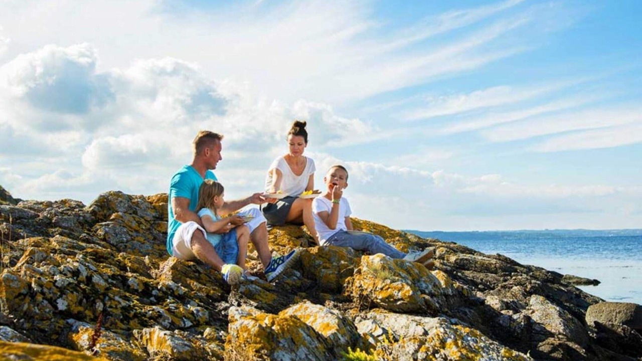 Photo of Others in Sandkaas