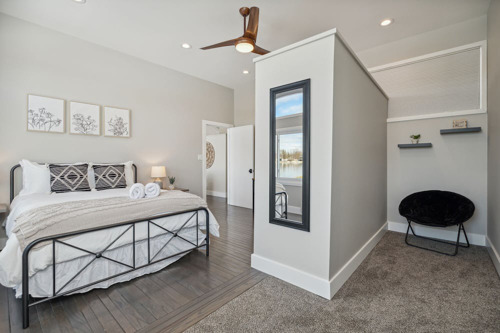 Photo of Bedroom in Wolverine Lake