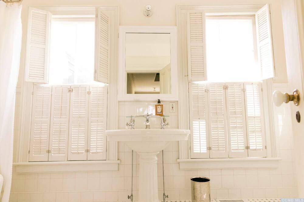 Photo of Bathroom in Claverack-Red Mills