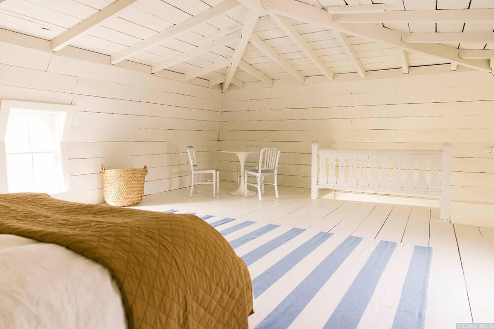 Photo of Bedroom in Claverack-Red Mills