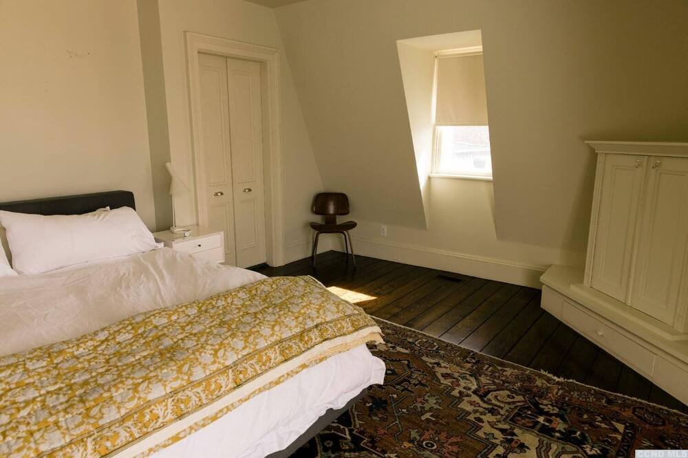 Photo of Bedroom in Claverack-Red Mills