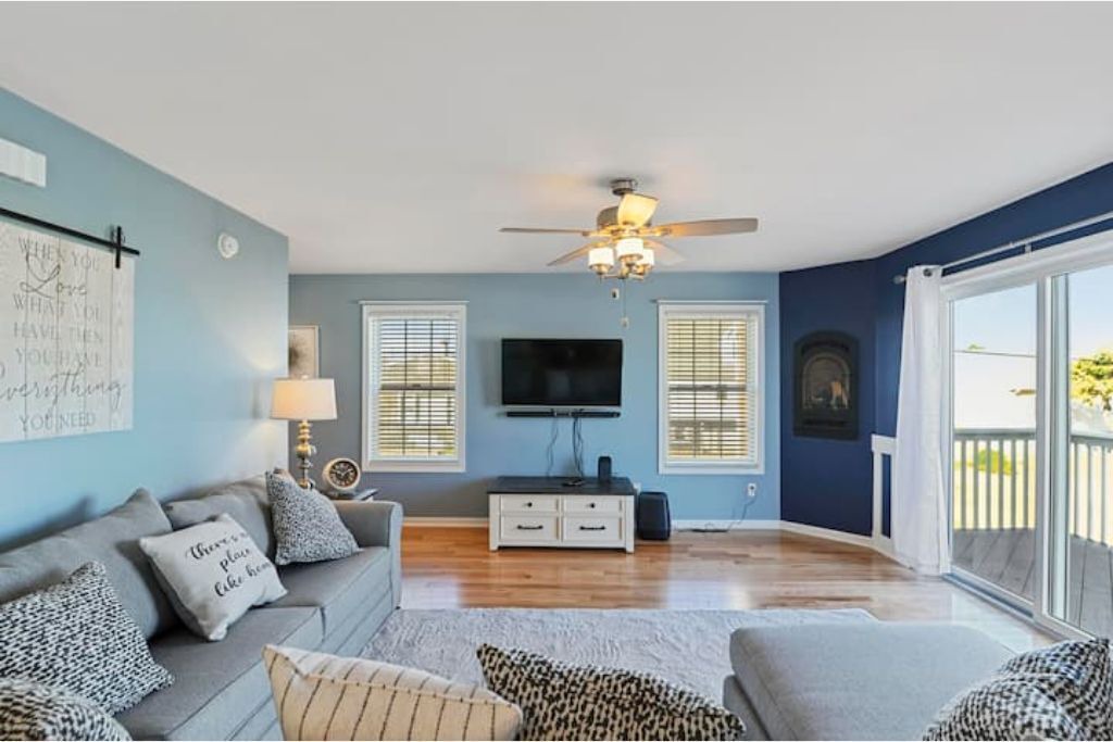 Photo of Livingroom in Kent County