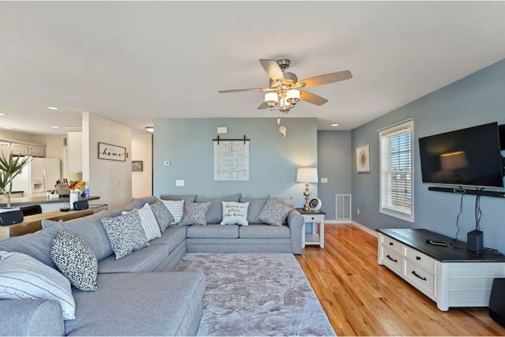 Photo of Livingroom in Kent County