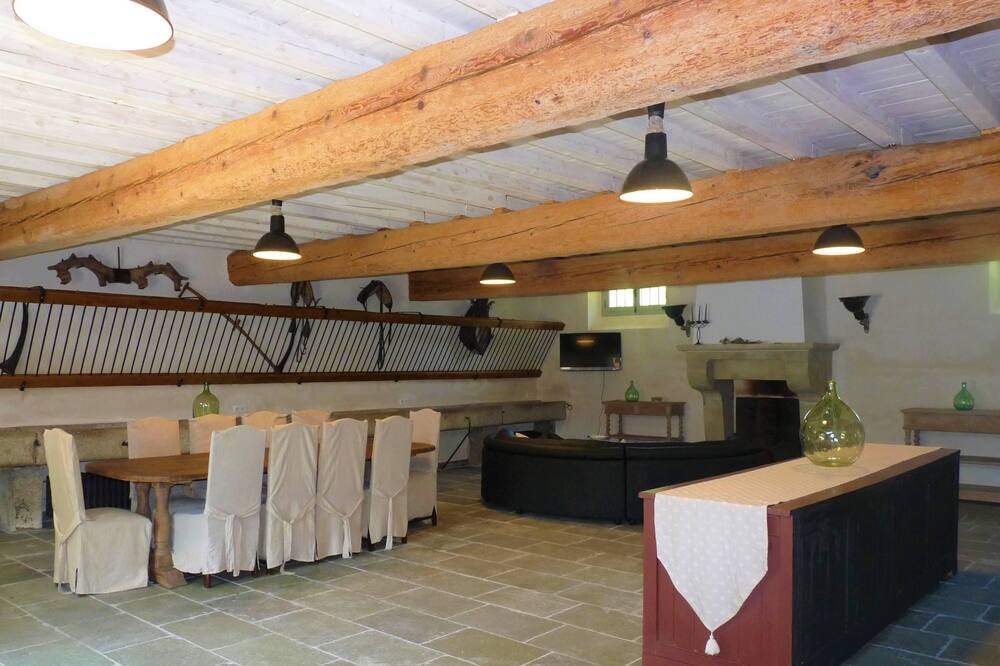 Photo of Livingroom in Alzonne