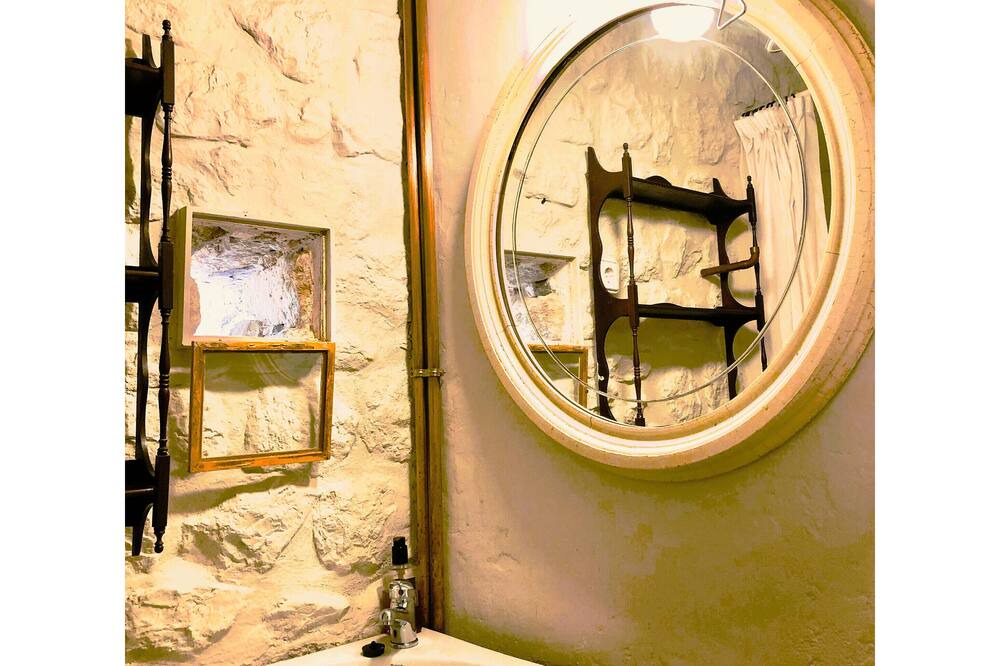Photo of Bathroom in Seguero
