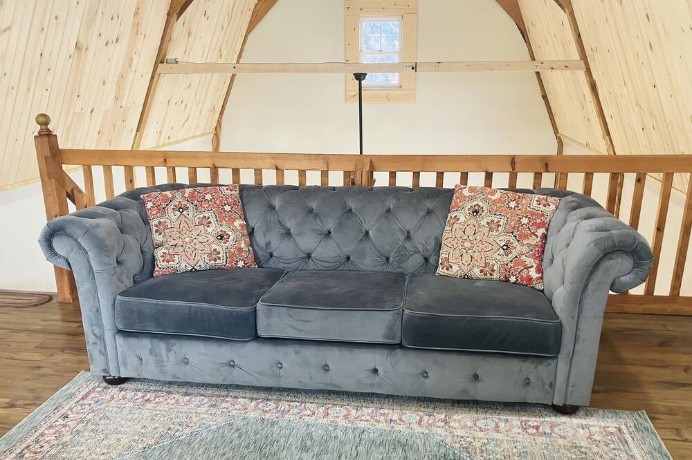 Photo of Livingroom in Syracuse
