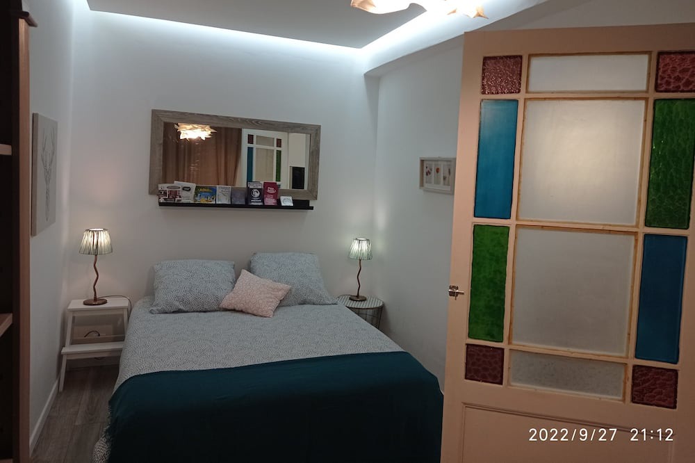 Photo of Bedroom in Levignac