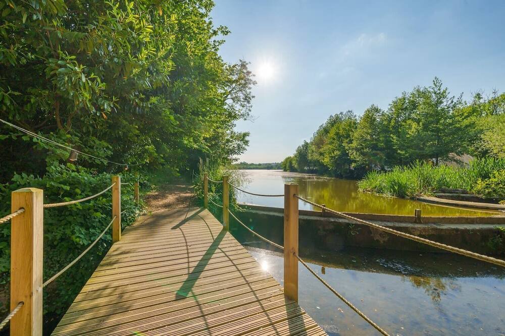 Photo of Others in Nunney