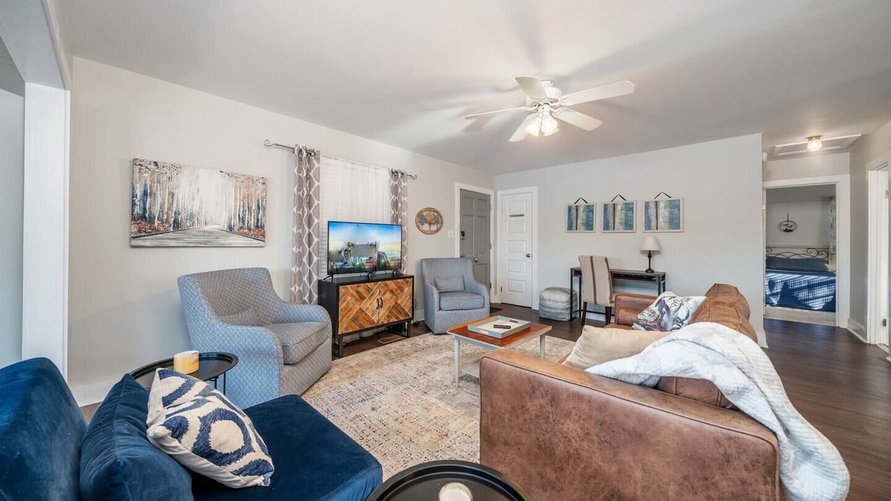Photo of Livingroom in Cherokee Village